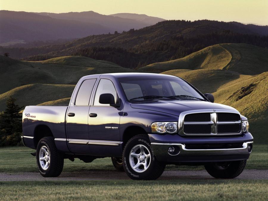  Dodge Ram 1500 Quad Cab 2002 года  (фото 8 из 15)
